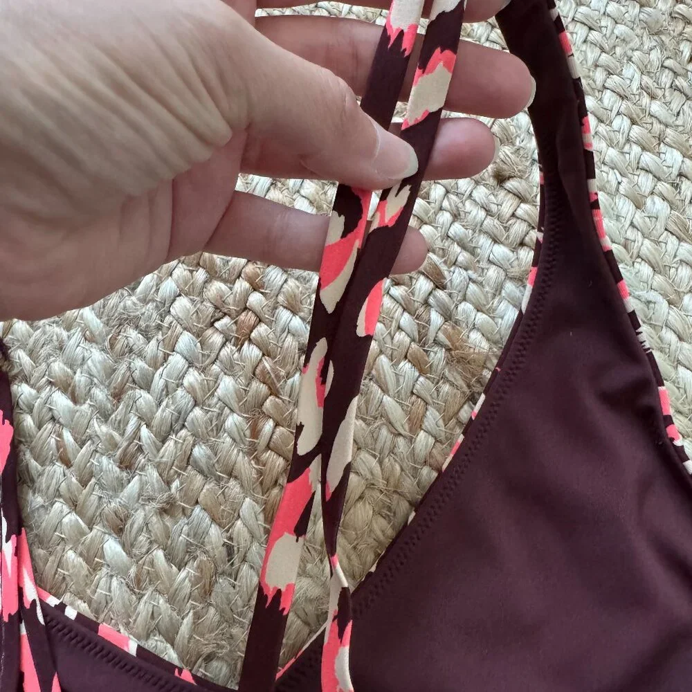 OFFLINE By Aerie Goals Plunge Sports Bra – Maplewood – Size M